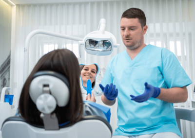 implantologie, dentale rehabilitation, dental veneers, knochenaufbau, dentalklinik Ungarn